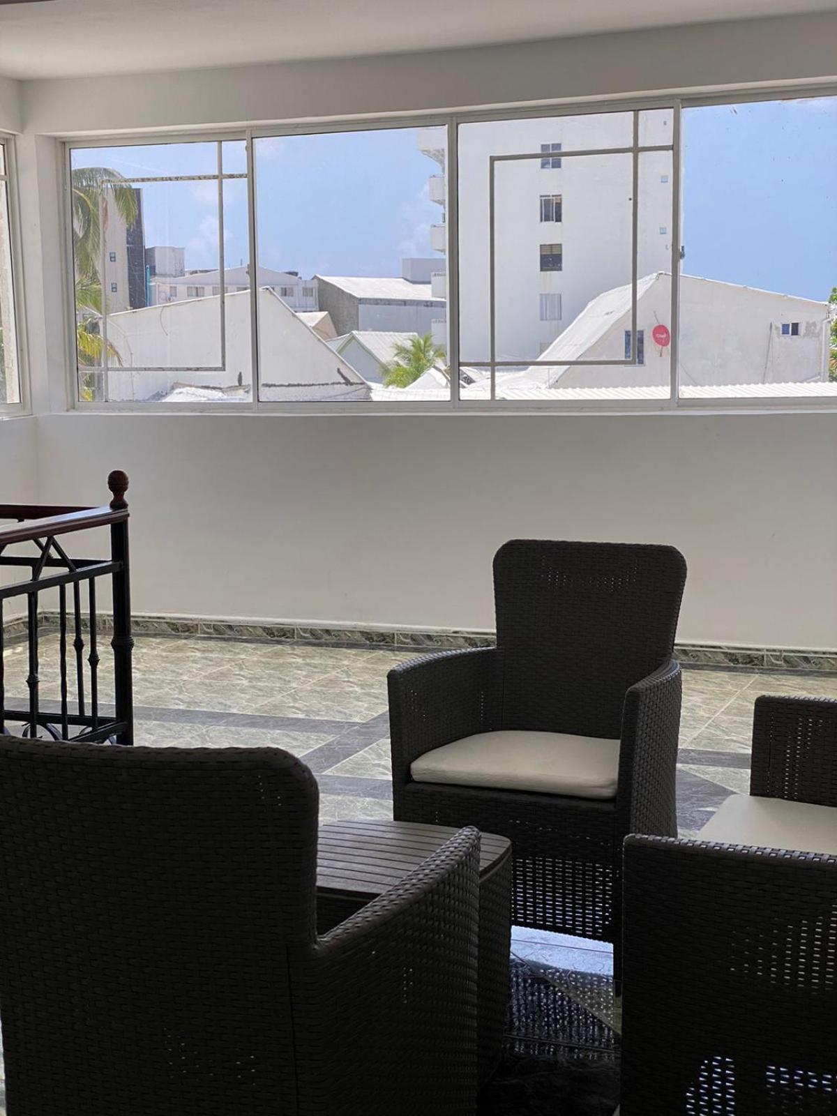 Holiday Sai Hotel Сан-Андрес Экстерьер фото