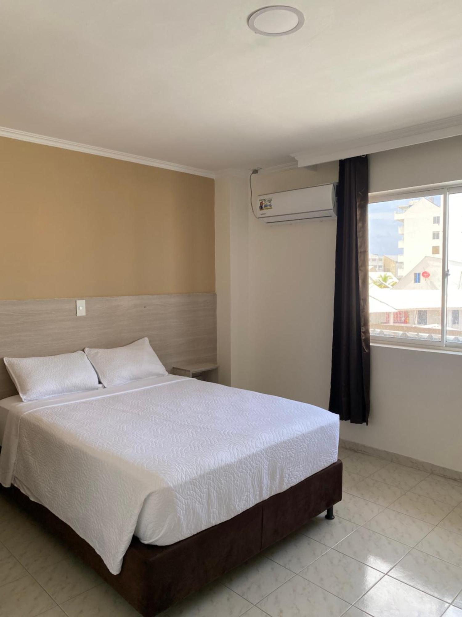 Holiday Sai Hotel Сан-Андрес Экстерьер фото