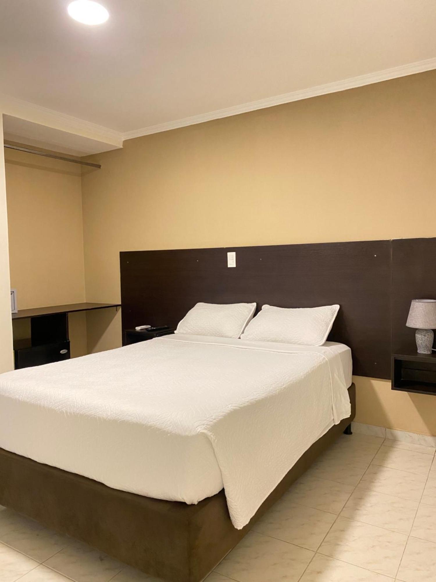 Holiday Sai Hotel Сан-Андрес Экстерьер фото